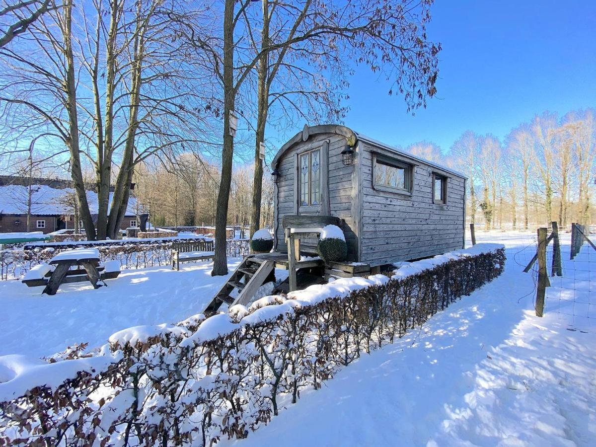 Villa Pipowagen Het Oventje Zelanda Exterior foto