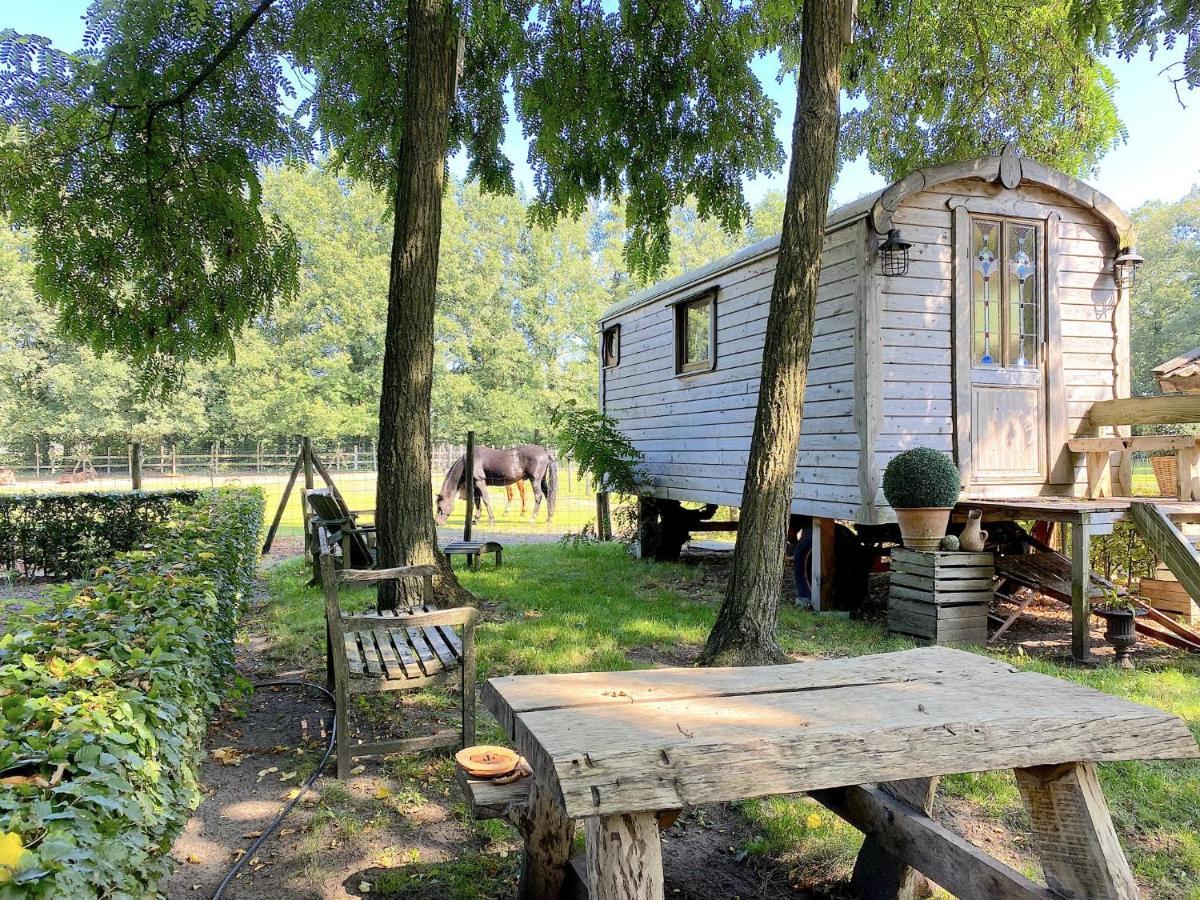 Villa Pipowagen Het Oventje Zelanda Exterior foto